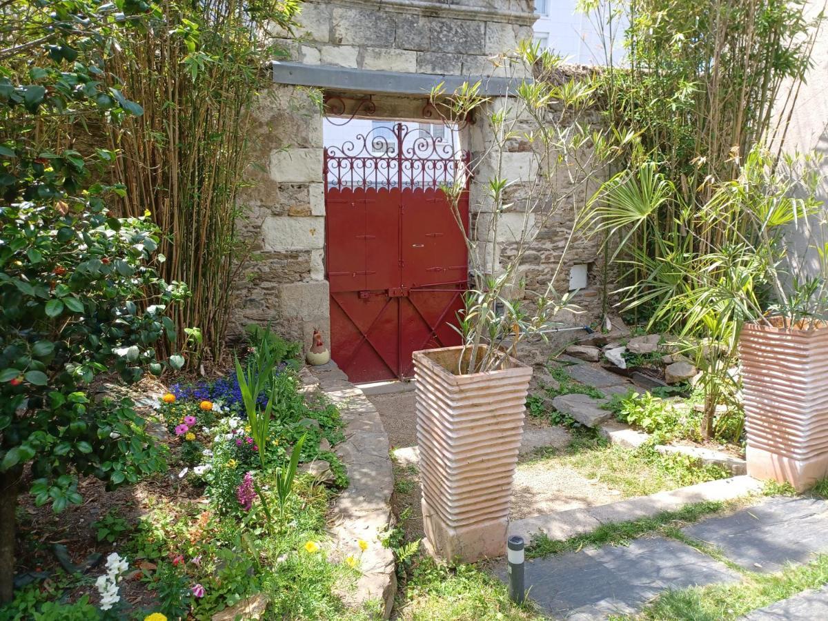 Logement Entier - Le Pigeonnier De La Plume 南特 外观 照片